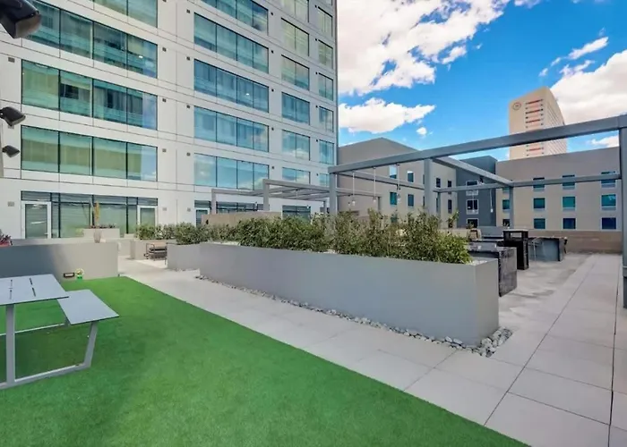 Boulevard Highrise Stu Sky Pool Parking Gym 44 Apartment